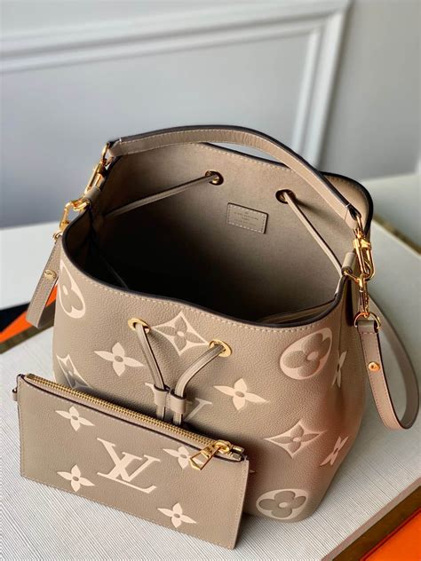 louis vuitton néonoé mm|louis vuitton neonoe crossbody.